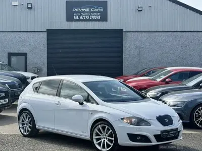 Used Seat Leon Copa 105 HP (77 kW) 2012 White Hatchback