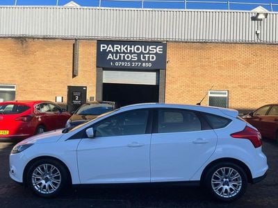 Used Ford Focus Titanium 105 HP (77 kW) 2013 White Hatchback