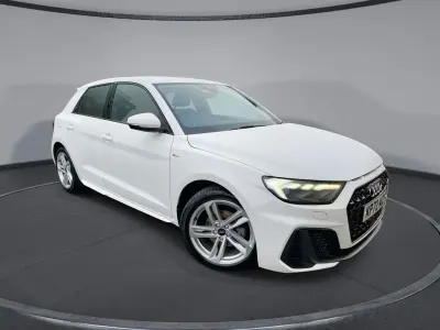 Używany Audi A1 S-Line 2022 Biały SUV