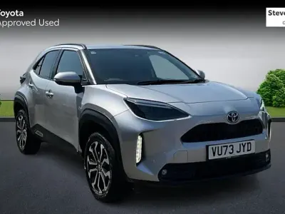 Used Toyota Yaris Cross Design 116 HP (85 kW) 2023 Silver SUV
