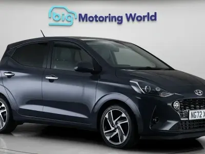 Used Hyundai i10 Premium 67 HP (49 kW) 2023 Grey Hatchback