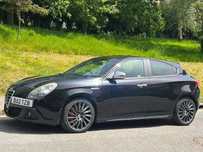 Used Alfa Romeo Giulietta 235 HP (172 kW) 2012 Black Hatchback