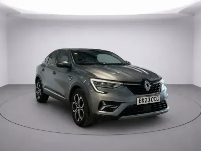 Używany Renault Arkana Version S 145 KM (106 kW) 2023 Szary SUV
