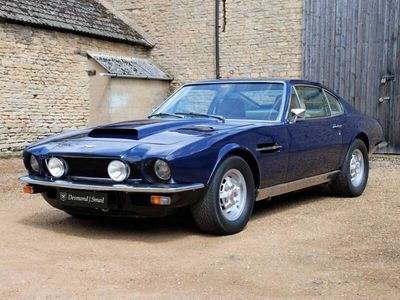 Aston Martin V8