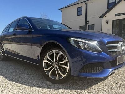 Begagnad Mercedes C200 Premium Plus 184 HK (135 kW) 2017 Blå Kombi