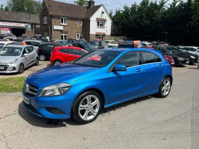 Used Mercedes A180 Sport Edition 122 HP (89 kW) 2015 Blue Hatchback