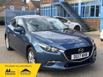Used Mazda 3 2017 Blue Hatchback