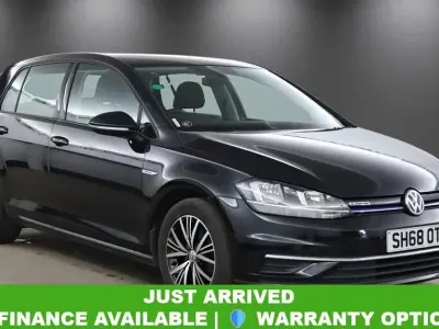Begagnad VW Golf VII SE 130 HK (95 kW) 2018 Svart Halvkombi