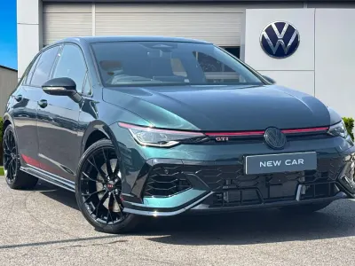 New VW Golf VIII Edition 325 HP (239 kW) 2026 Multicolour Hatchback