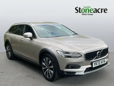 Usado Volvo V90 CC Plus 2022 Dorado Familiar