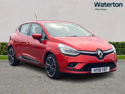 Used Renault Clio Signature 88 HP (64 kW) 2018 Red Hatchback