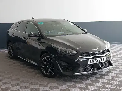 Begagnad Kia ProCeed GT-Line 157 HK (115 kW) 2024 Svart Kombi