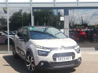 Used Citroën C3 PureTech 83 HP (61 kW) 2023 Beige Hatchback