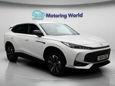 Used MG HS Trophy 170 HP (125 kW) 2025 White SUV