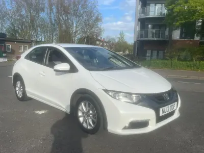 Usata Honda Civic ES 142 CV (104 kW) 2013 Bianco Utilitaria