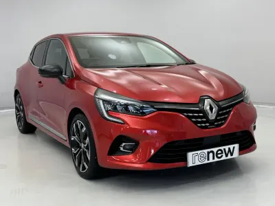 Used Renault Clio 145 HP (106 kW) 2022 Renault id  flame red  Hatchback