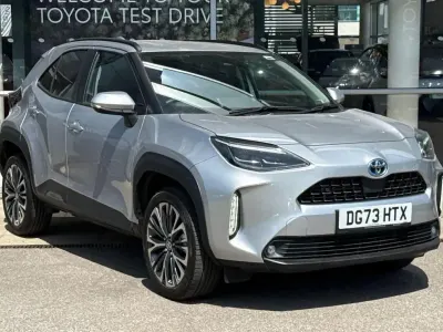 Used Toyota Yaris Cross 113 HP (83 kW) 2023 Silver SUV