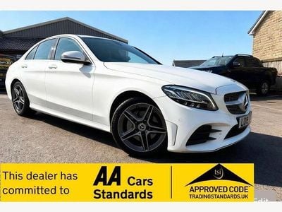 Used Mercedes C200 AMG line 2019 White Sedan