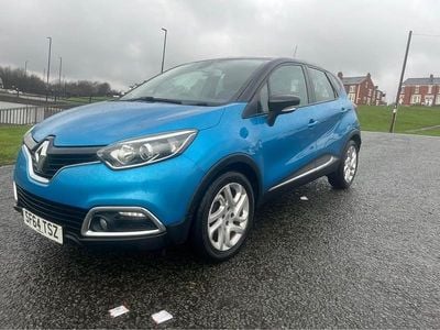 Used Renault Captur Dynamique 90 HP (66 kW) 2014 Blue SUV