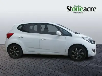 Używany Hyundai i20 SE 123 KM (90 kW) 2019 Biały Hatchback