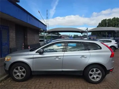 Used Volvo XC60 SE 163 HP (119 kW) 2012 Silver SUV