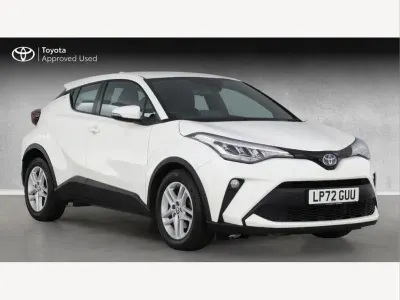 Used Toyota C-HR 120 HP (88 kW) 2023 White SUV