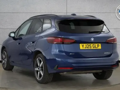 Used BMW 225 Active Tourer Sport Line 242 HP (177 kW) 2025 Blue MPV
