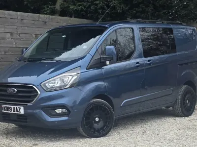 Used Ford Transit Custom Limited 130 HP (95 kW) 2019 Blue Van