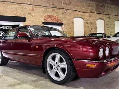 used Jaguar XJR XJ Saloon (1999/T)4.0Supercharged 4d Auto