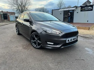 Used Ford Focus ST-Line 2016 Grey Hatchback