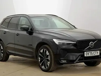 Begagnad Volvo XC60 Ultra 250 HK (183 kW) 2025 Svart SUV
