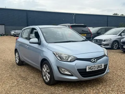 Used Hyundai i20 Active 86 HP (63 kW) 2013 Blue Hatchback