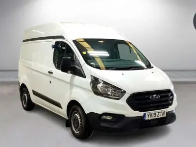 Used Ford Transit Custom 105 HP (77 kW) 2019 White Van