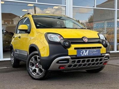 Used Fiat Panda Cross Cross 90 HP (66 kW) 2020 Yellow Hatchback