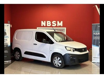 Used Peugeot Partner 2020 White MPV