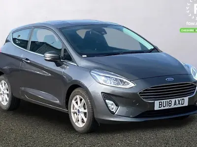 Used Ford Fiesta Zetec 101 HP (74 kW) 2018 Grey Hatchback