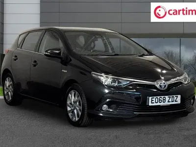 Used Toyota Auris Hybrid