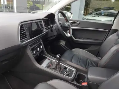 Usado Seat Ateca FR Sport 2023 Cinzento SUV