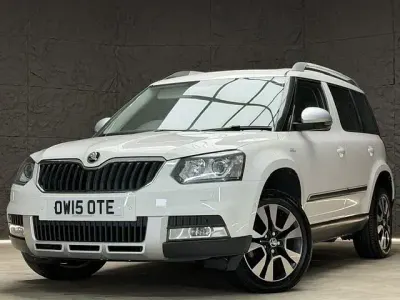 Used Skoda Yeti LAURIN & KLEMENT 150 HP (110 kW) 2015 White SUV