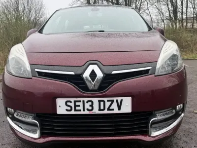 Używany Renault Scénic III Dynamique 110 KM (80 kW) 2013 Czerwony Minivan