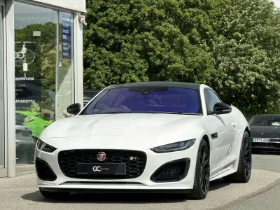 Used Jaguar F-Type R 575 HP (422 kW) 2021 White Coupe
