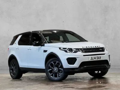 Used Land Rover Discovery Sport Landmark 180 HP (132 kW) 2018 White SUV