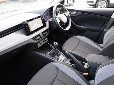 Begagnad Skoda Kamiq SE 113 HK (83 kW) 2025 Vit SUV