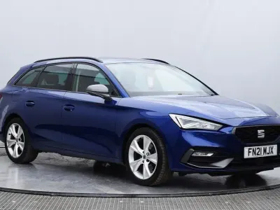 Begagnad Seat Leon FR 150 HK (110 kW) 2021 Blå Kombi