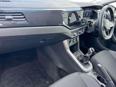 Used VW Polo Life 80 HP (58 kW) 2024 Black Hatchback