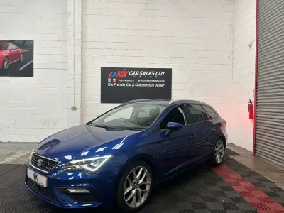 Used Seat Leon FR 150 HP (110 kW) 2018 Blue Estate