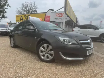 Used Vauxhall Insignia S 140 HP (102 kW) 2014 Grey Hatchback