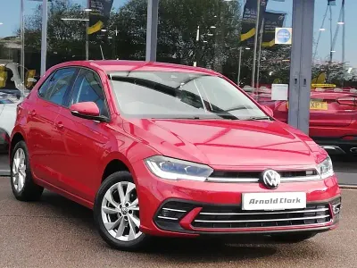 Used VW Polo Style 95 HP (69 kW) 2023 Red Hatchback