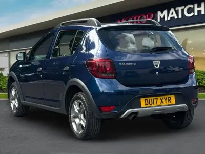 Used Dacia Sandero Ambiance 90 HP (66 kW) 2017 Blue Hatchback