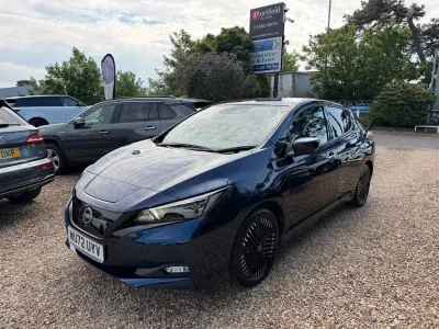 Używany Nissan Leaf Tekna 110 kW (150 KM) 2022 Niebieski Hatchback